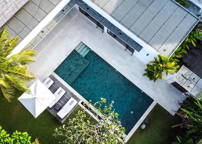 Villa Leaf By Balisuperhost