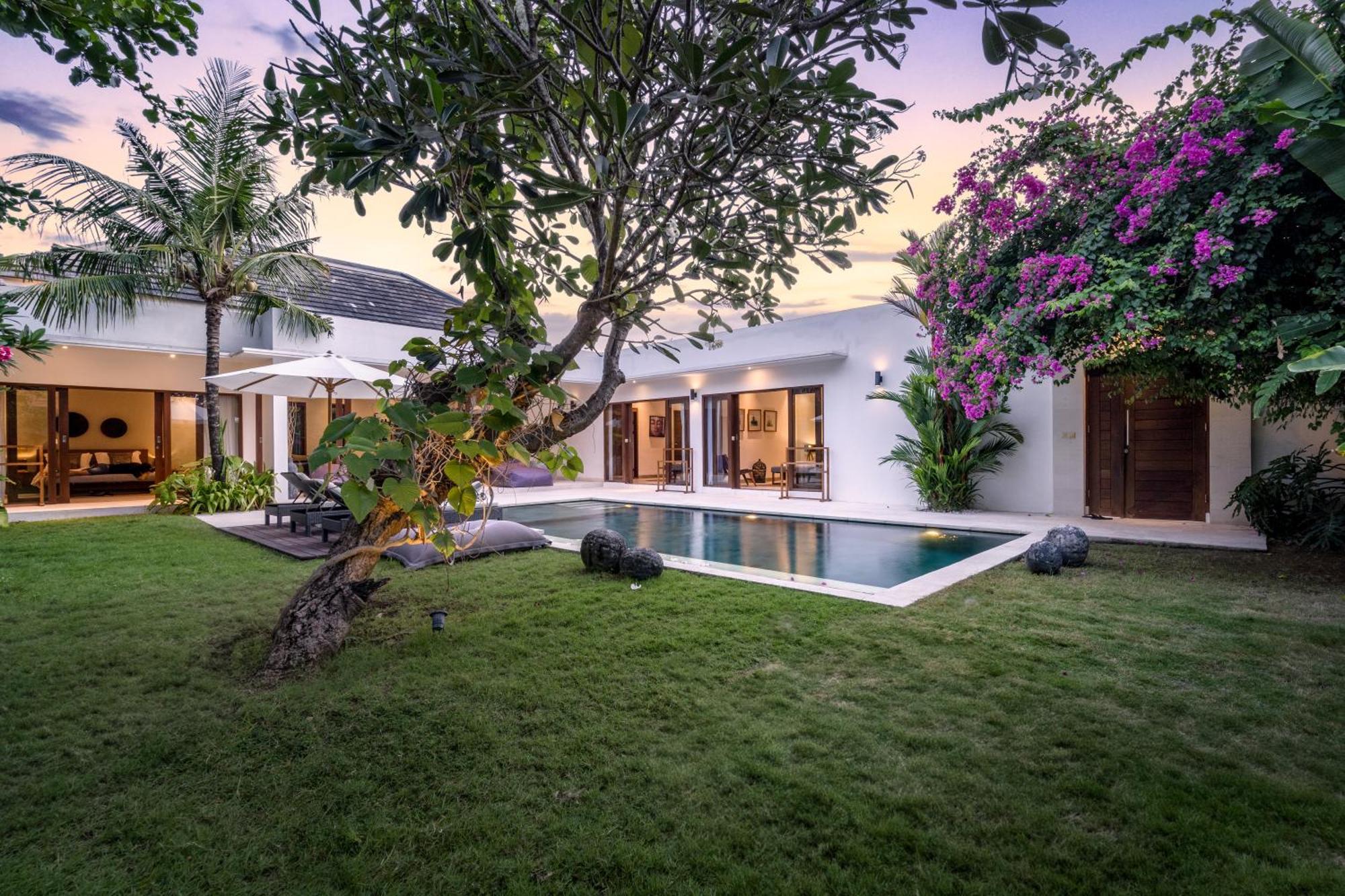 Villa Leaf By Balisuperhost